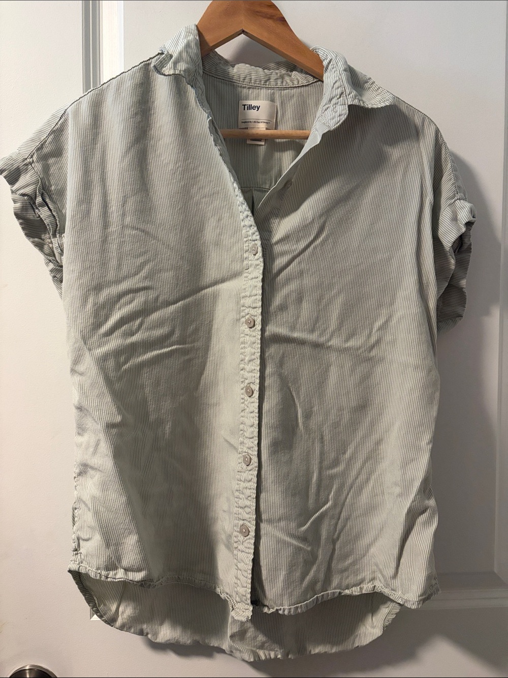 Tilley Lightweight Short-Sleeve Button-Down Shirt in Light Sage